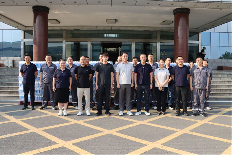 多措并举战高温|明泰铝业织密夏季防暑降温安全网 多措并举战高温|明泰铝业织密夏季防暑降温安全网