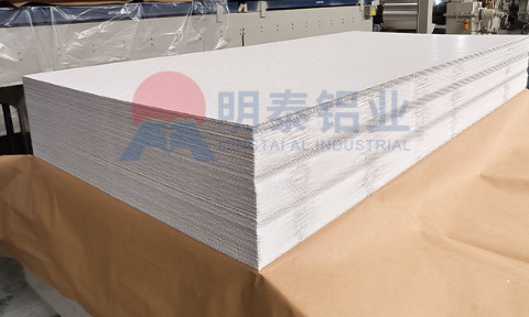 门板料_镂空雕刻板用5M52铝板厂家_市场报价