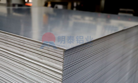 乘用汽车覆盖件用铝5系（5052/5182）6系（6016/6111）铝合金 轻量化、高强度、高成型性