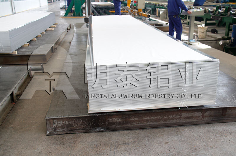 买6061合金铝板需要多少钱?河南明泰铝业